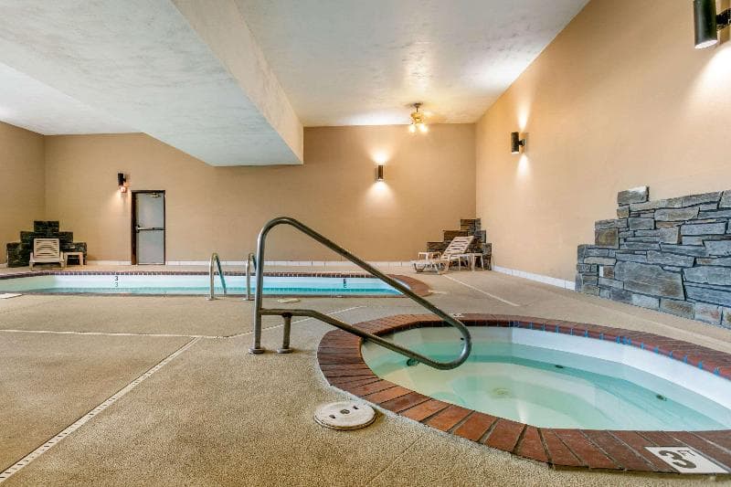 Rodeway Inn Rapid City 4