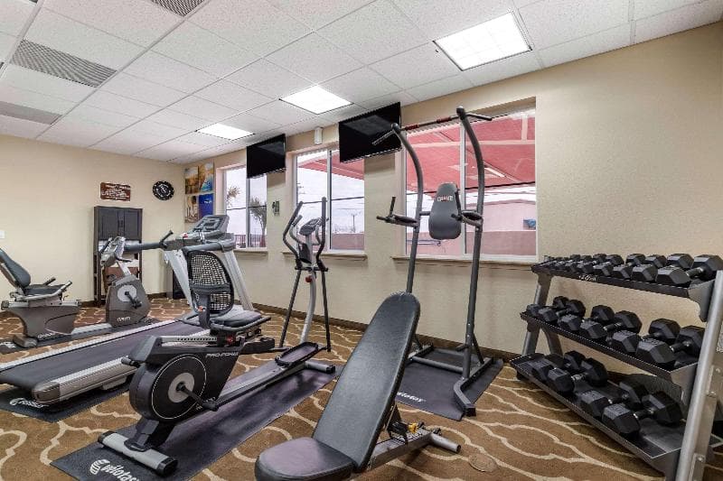Comfort Inn & Suites Lakeside 2