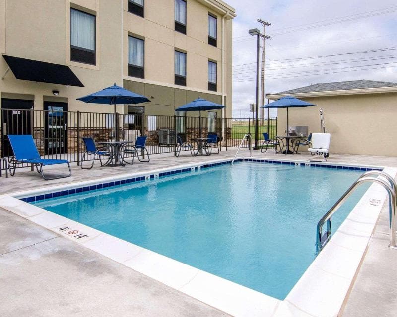 Comfort Inn And Suites Lynchburg Area photo 1