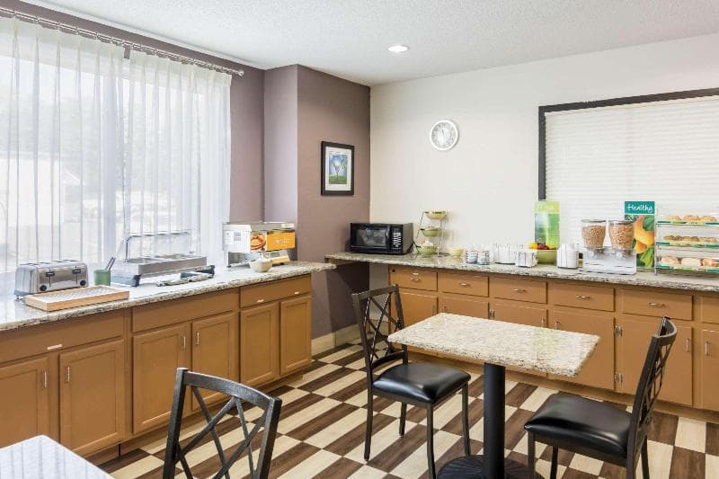 Quality Inn Warsaw Near Rappahannock River main