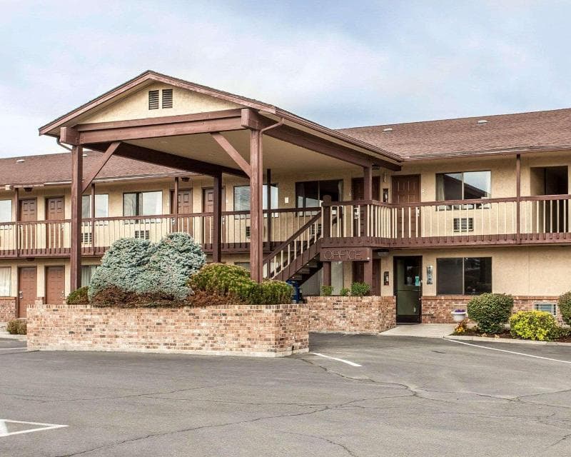 Econo Lodge Ellensburg Near University photo 1