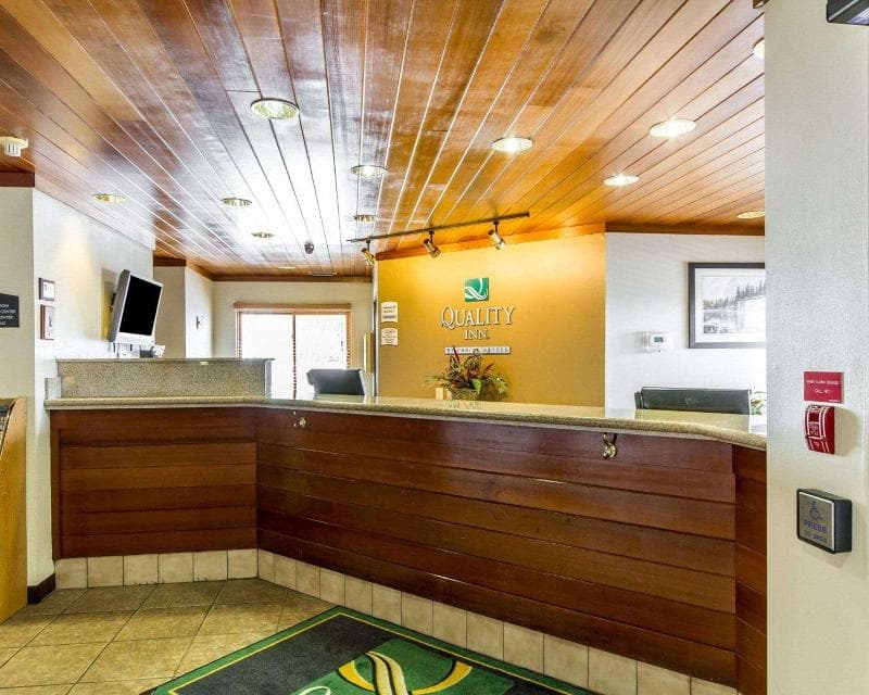 Quality Inn photo 1