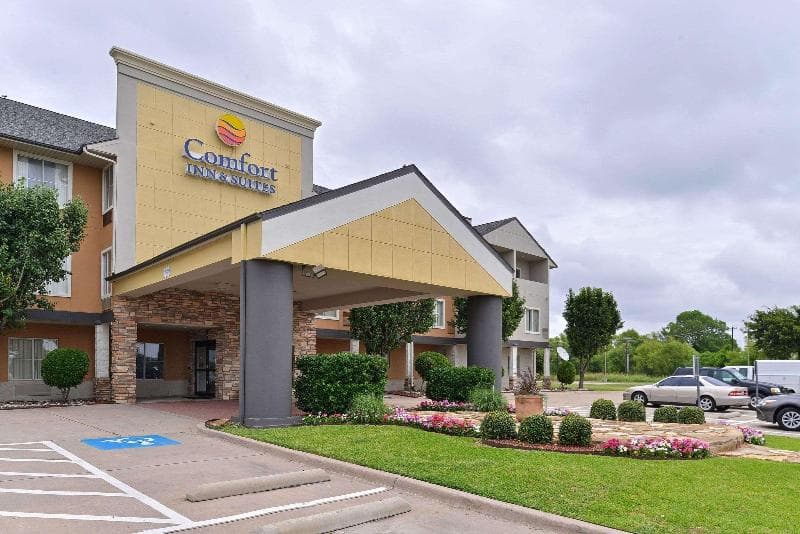 Comfort Inn & Suites Frisco Plano 3