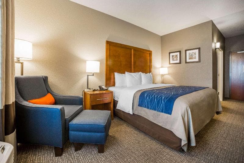 Comfort Inn And Suites Cheyenne 4