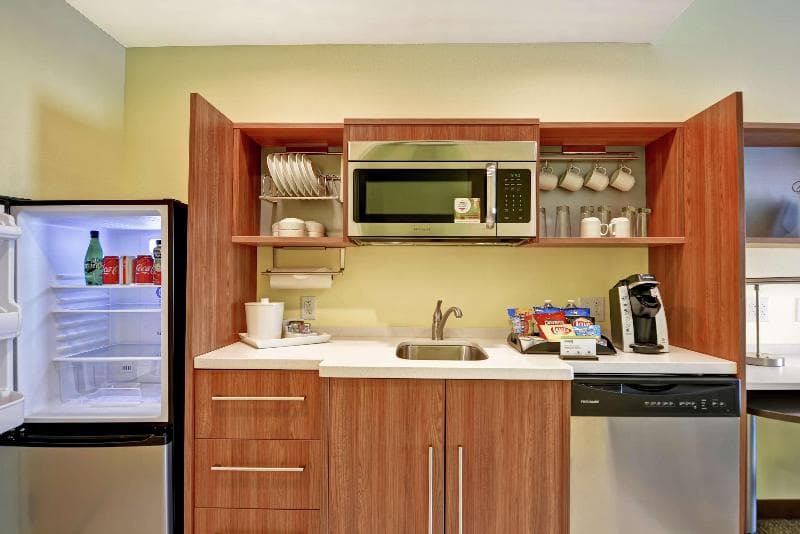 Home2 Suites By Hilton Charlotte Airport 3
