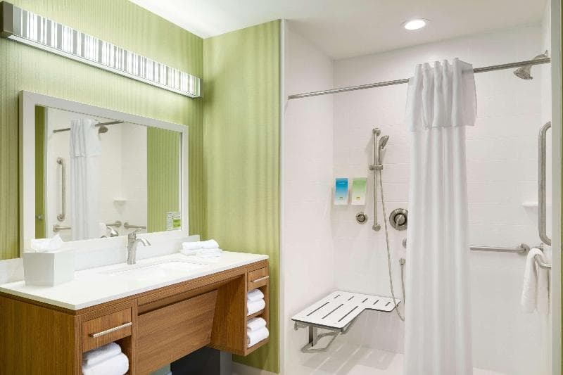 Home2 Suites By Hilton Charlotte Airport 5
