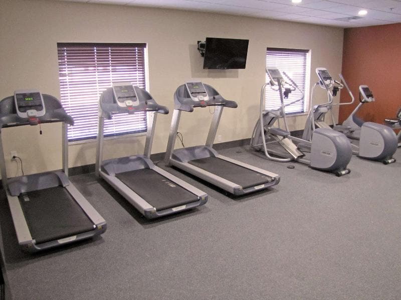 Hampton Inn McPherson 2