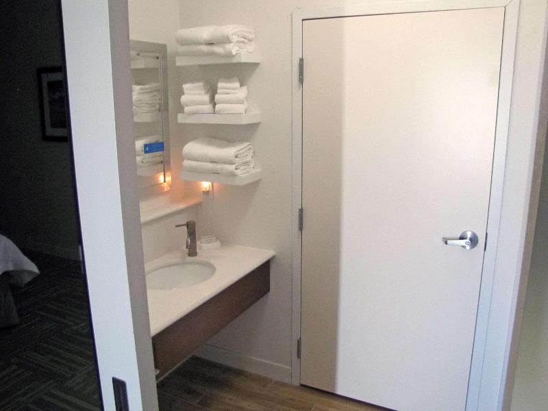 Hampton Inn McPherson 5