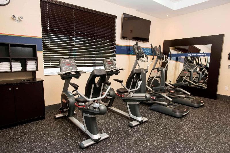 Hampton Inn & Suites by Hilton Thunder Bay Ontario 2