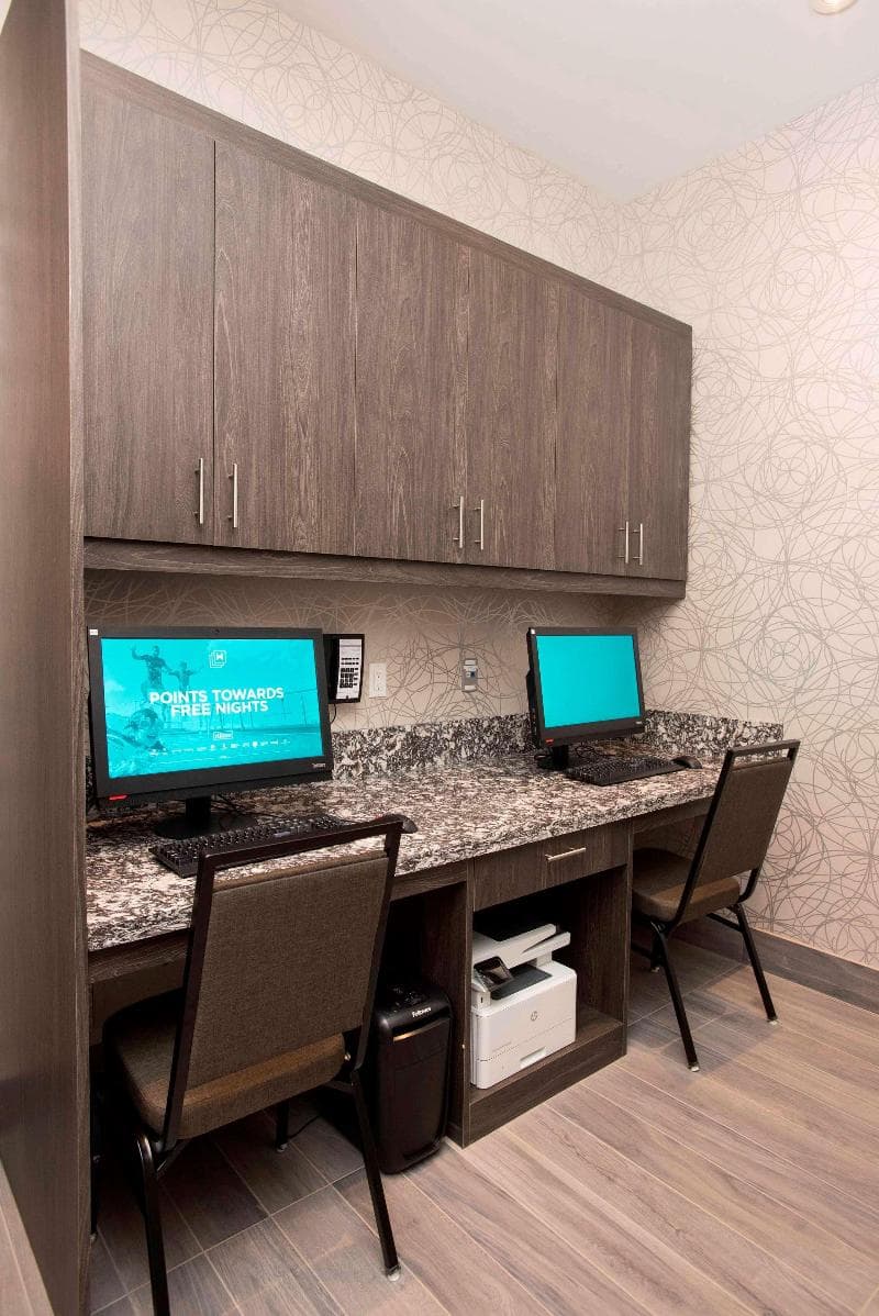 Hampton Inn & Suites by Hilton Thunder Bay Ontario photo 1