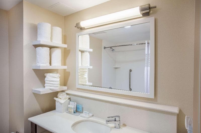 Hampton Inn & Suites Yonkers - Westchester 5
