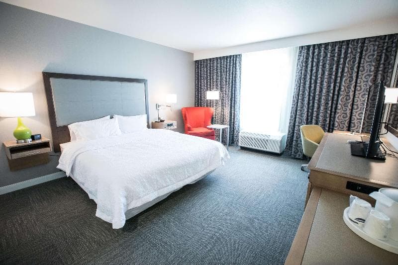 Hampton Inn & Suites Tempe/Phoenix Airport photo 1