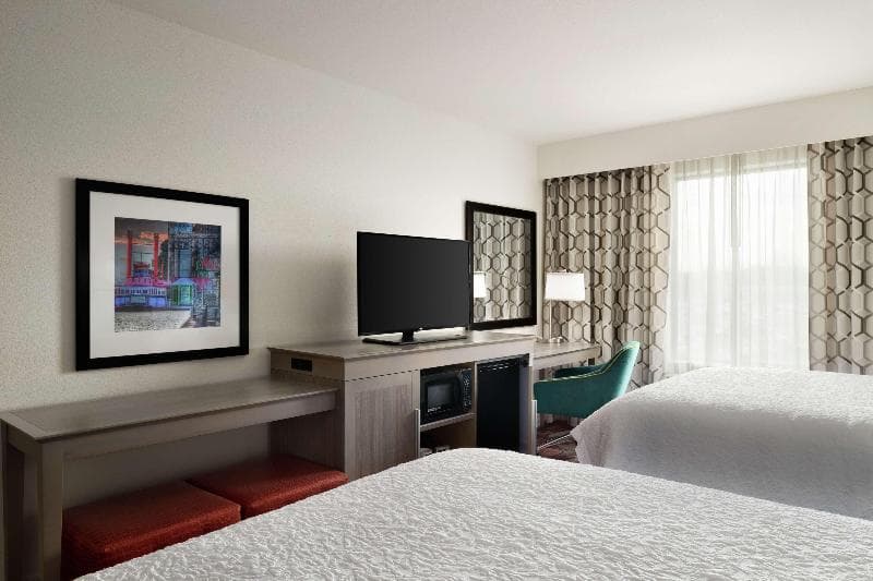 Hampton Inn & Suites St. Louis/Alton 4