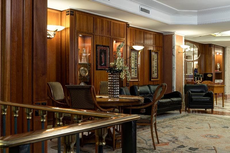 Hotel Capitol 1