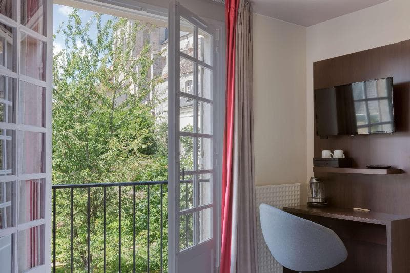 Best Western Blanche De Castille Dourdan 2