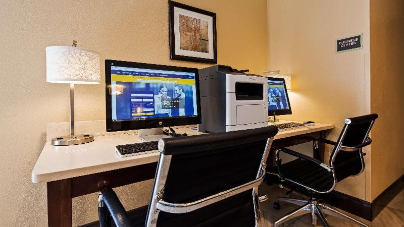 Best Western Eagles Inn photo 1