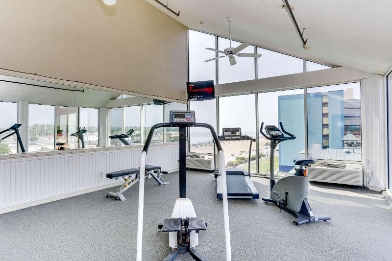 Baymont By Wyndham Virginia Beach Oceanfront photo 1