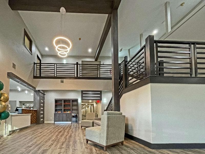Quality Suites Houston Hobby Airport photo 1