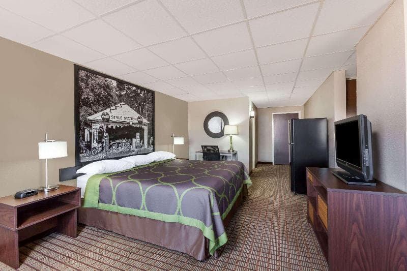 Super 8 By Wyndham Buffalo 3