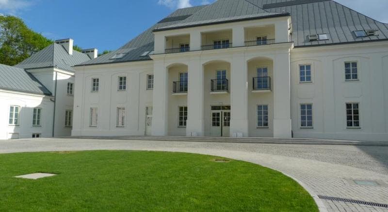 Zamek Biskupi Janów Podlaski photo 1