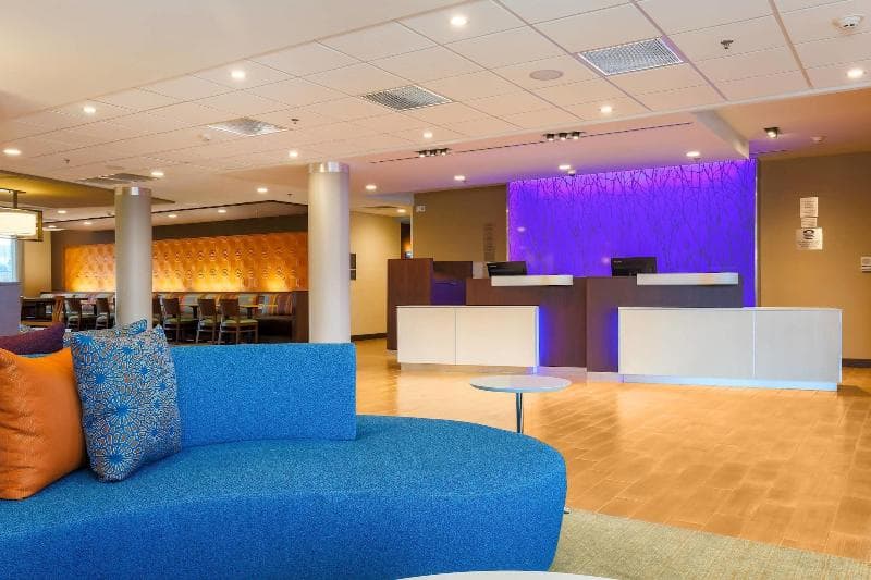 Fairfield Inn & Suites Alexandria 5