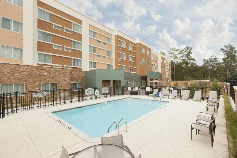 Courtyard Houston Springwoods Village 2