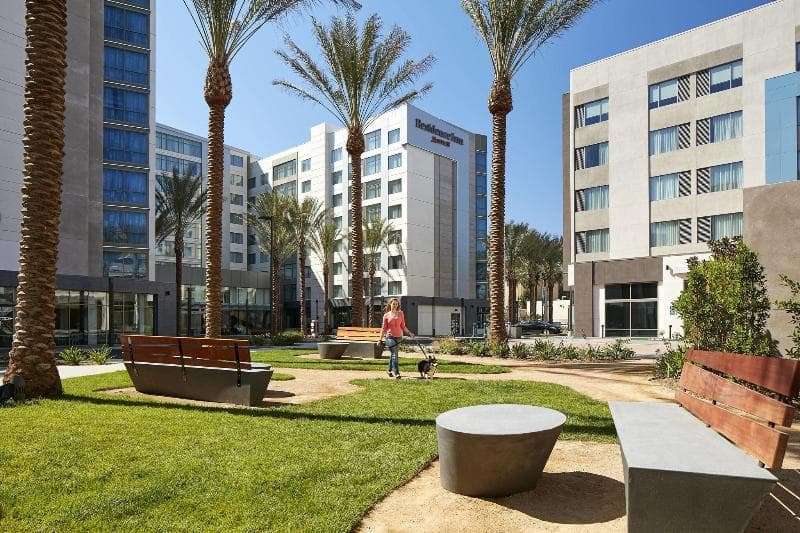 Residence Inn At Anaheim Resort/Convention Center 4