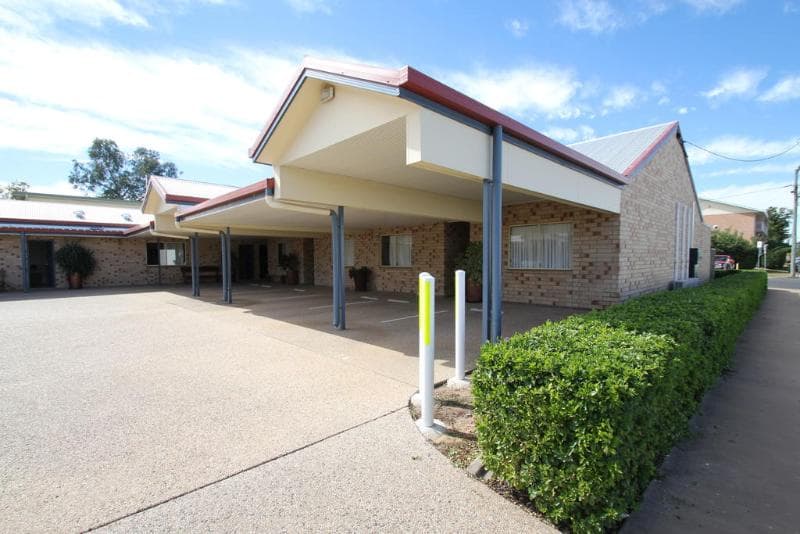 Midlander Motor Inn main
