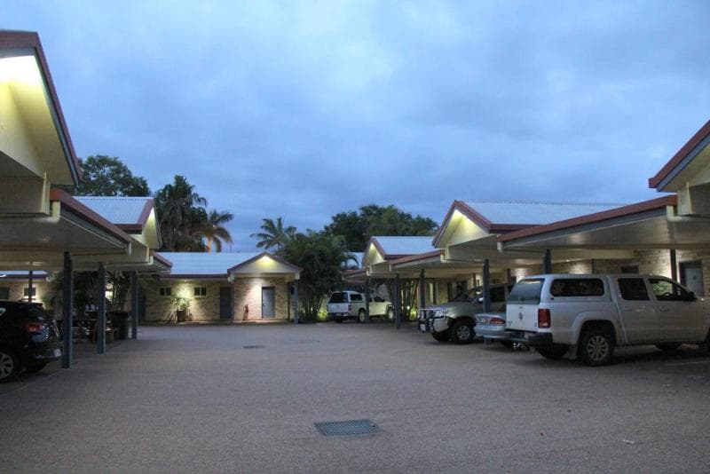 Midlander Motor Inn 3