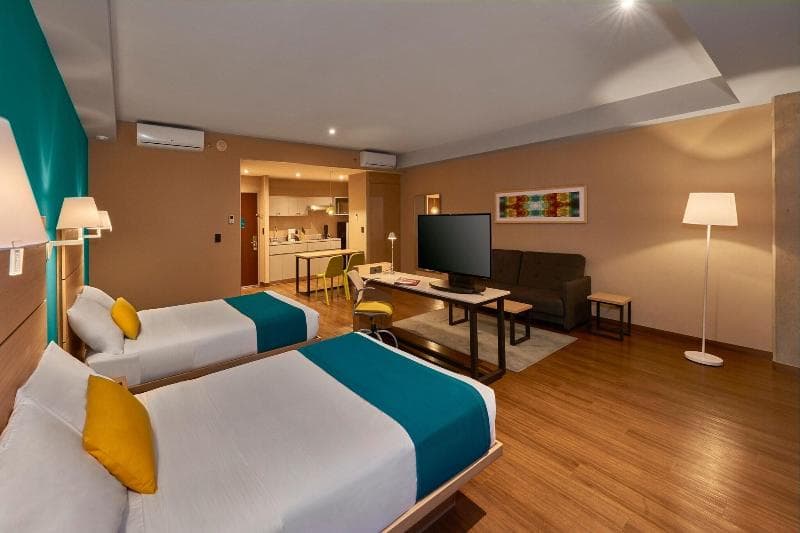 City Express Suites Tijuana Río 5