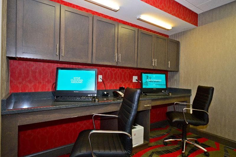 Hampton Inn Pulaski photo 1
