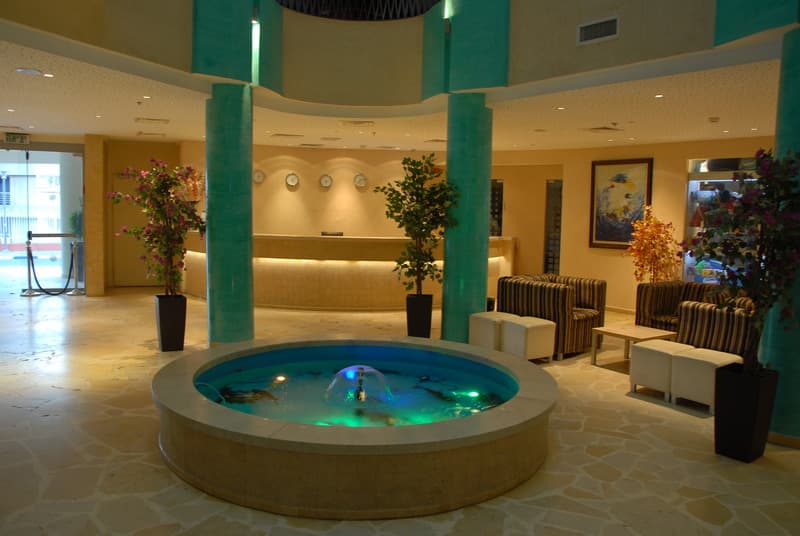 Adi Hotel 5