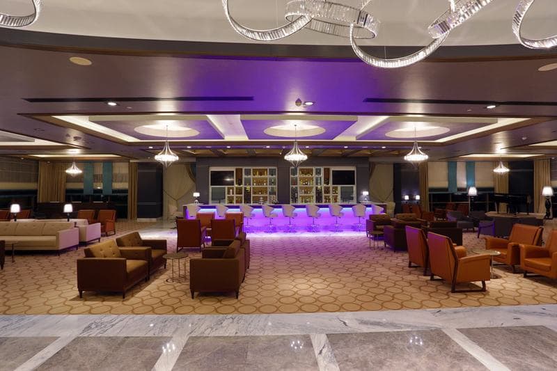 Steigenberger Airport Hotel 3