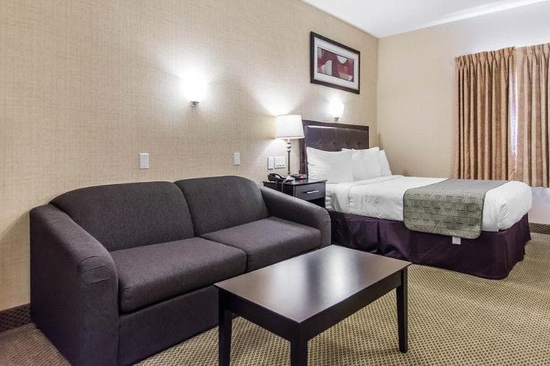 Quality Inn photo 1