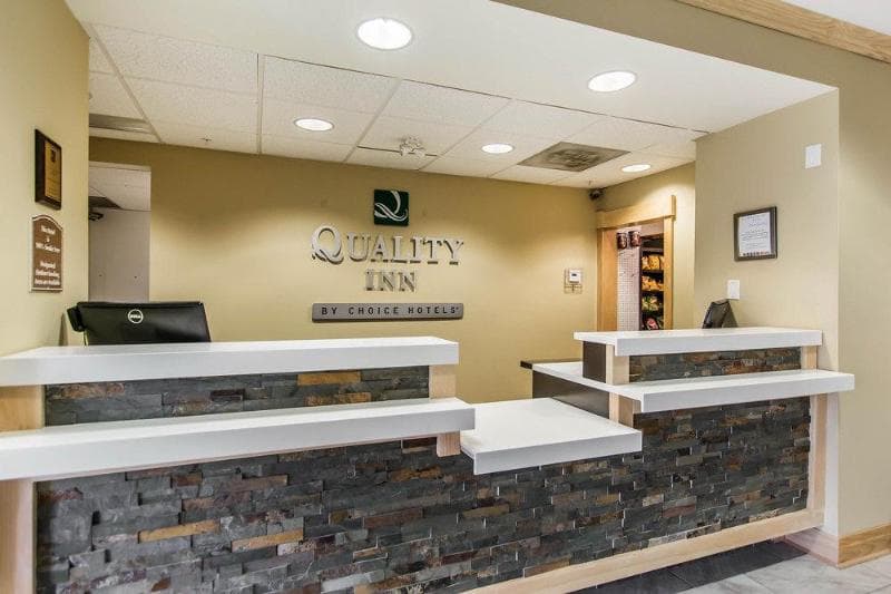 Quality Inn 5