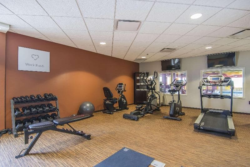 Comfort Suites Regina 2