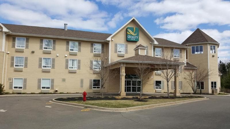 Quality Inn Airport photo 1