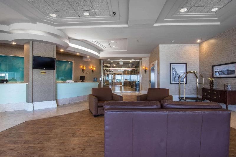 Quality Inn & Suites Yellowknife 5