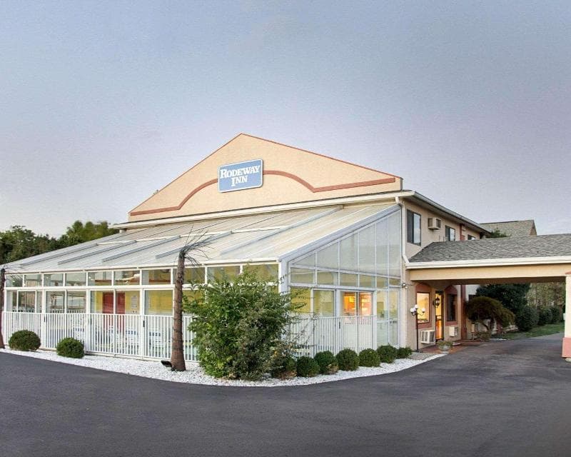 Rodeway Inn Florence - Cincinnati South photo 1