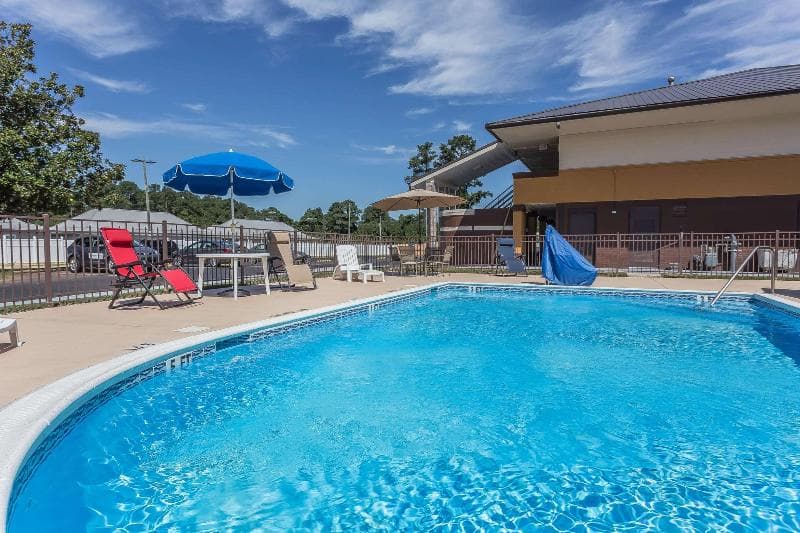 Quality Inn Pinehurst Area 4