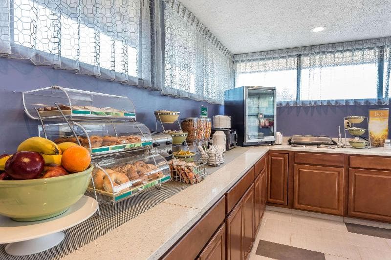 Quality Inn Pinehurst Area 5