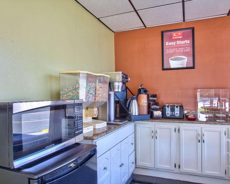 Econo Lodge photo 1