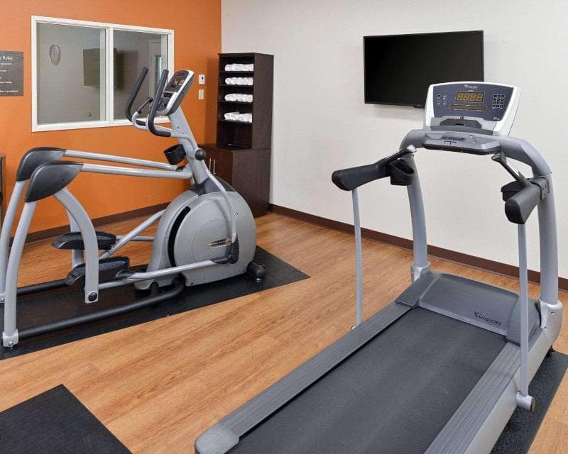 Comfort Inn & Suites Mandan Bismarck 2