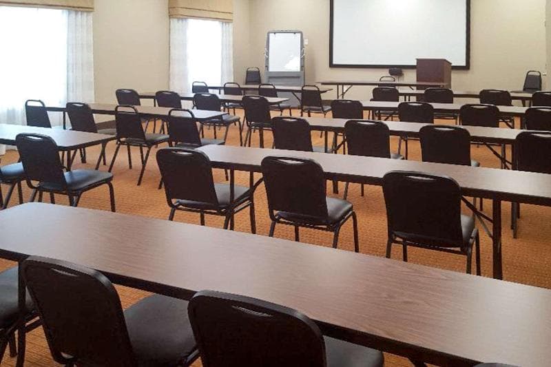 Sleep Inn & Suites Belmont / St. Clairsville 3