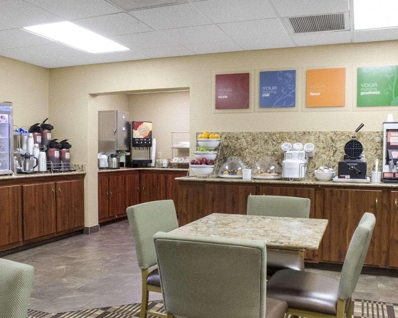 Comfort Inn Bismarck photo 1