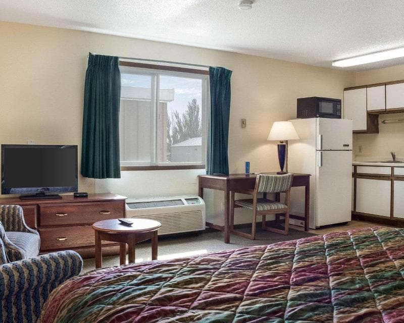 Rodeway Inn West Fargo 3
