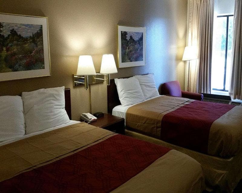 Red Roof Inn Perry photo 1