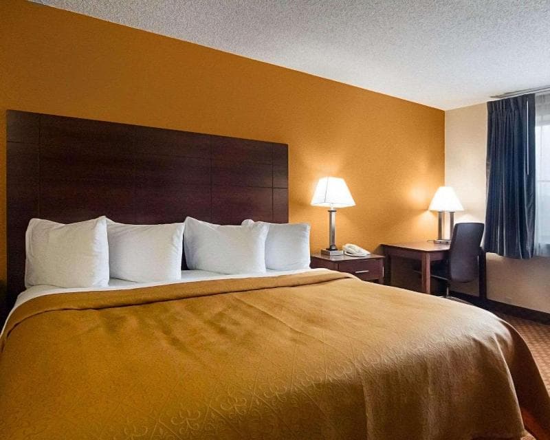 Super 8 by Wyndham Sturtevant/Racine 4