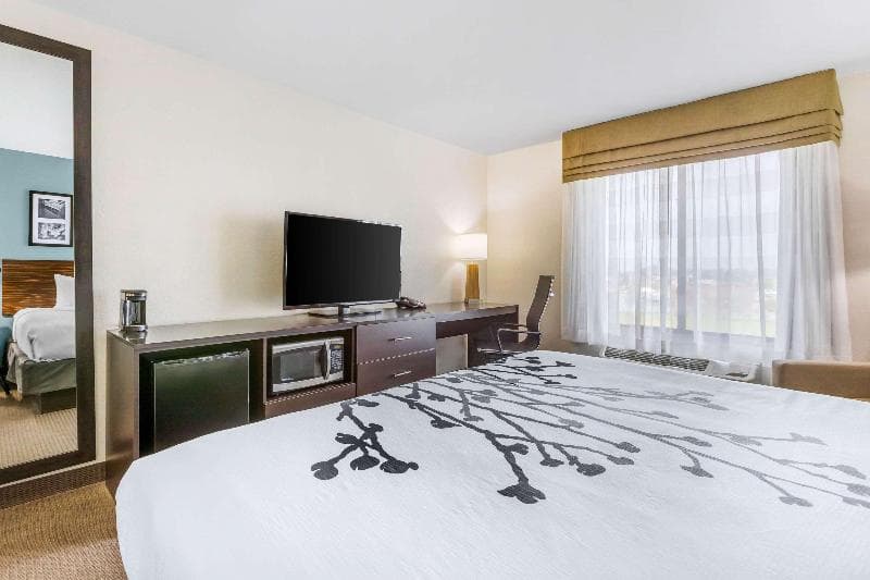 Sleep Inn & Suites Ames Near Isu Campus 4