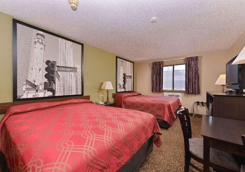 Rodeway Inn Waukegan - Gurnee 2